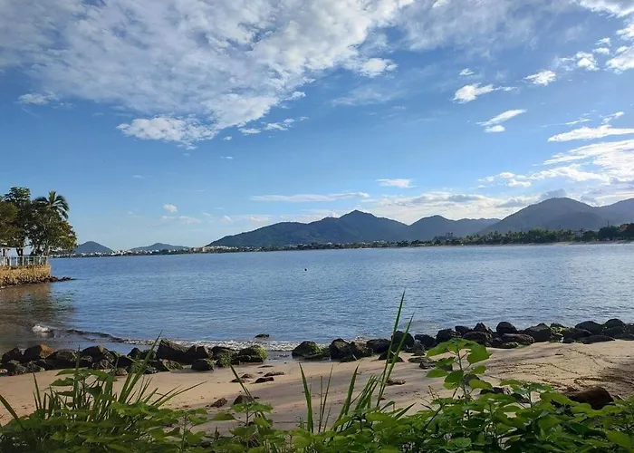 Apartamento com ar cond. na praia grande ubatuba